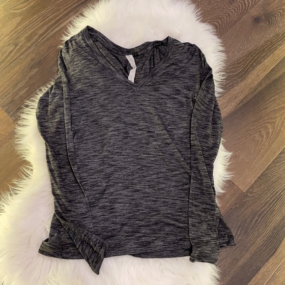Lululemon & go Everywhere Long Sleeve - Picture 3 of 6